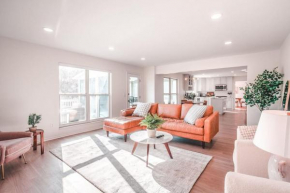 Serene 4B Home with Outdoor Firepit and Close to Trails